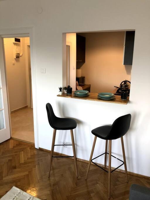 Lovely Studio Bukarest Kültér fotó